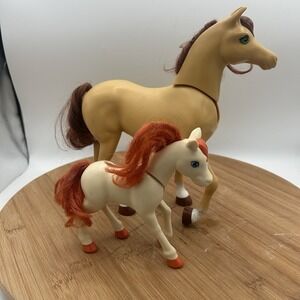 Barbie Hugs N Plays Barbie Horse & Chelsea Horse‎ With Moveable Heads No Saddles
